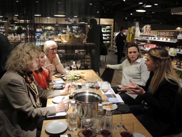 2/2019 Women&Wine-Society Anlass Globus